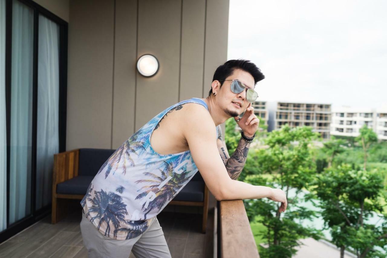 The Gallery Hotel Nai Harn Bagian luar foto