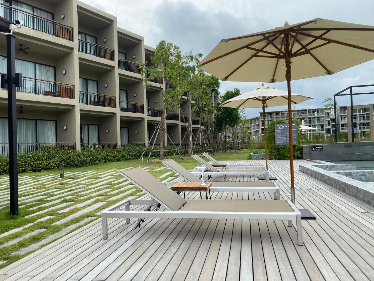 The Gallery Hotel Nai Harn Bagian luar foto